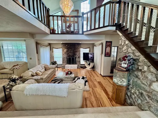 Photo 8 — 2825 Tealwood Drive, Oklahoma City, OK 73120