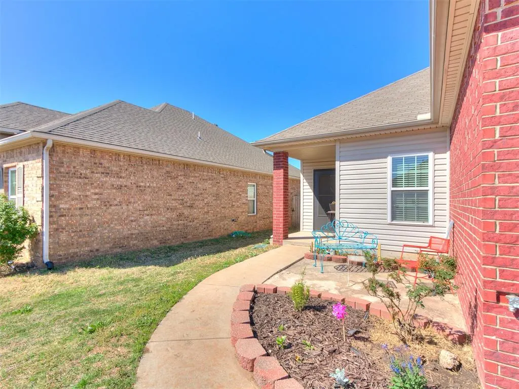 Photo 4 — 5929 SE 66th Street, Oklahoma City, OK 73135