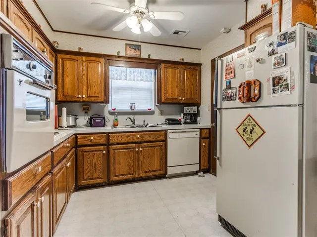 Photo 6 — 16 Red Rock Road, Shawnee, OK 74804