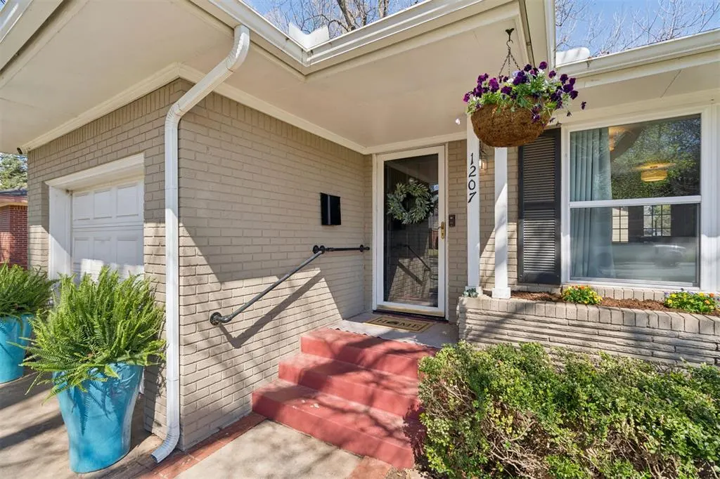 Photo 2 — 1207 Westlawn Drive, Norman, OK 73069
