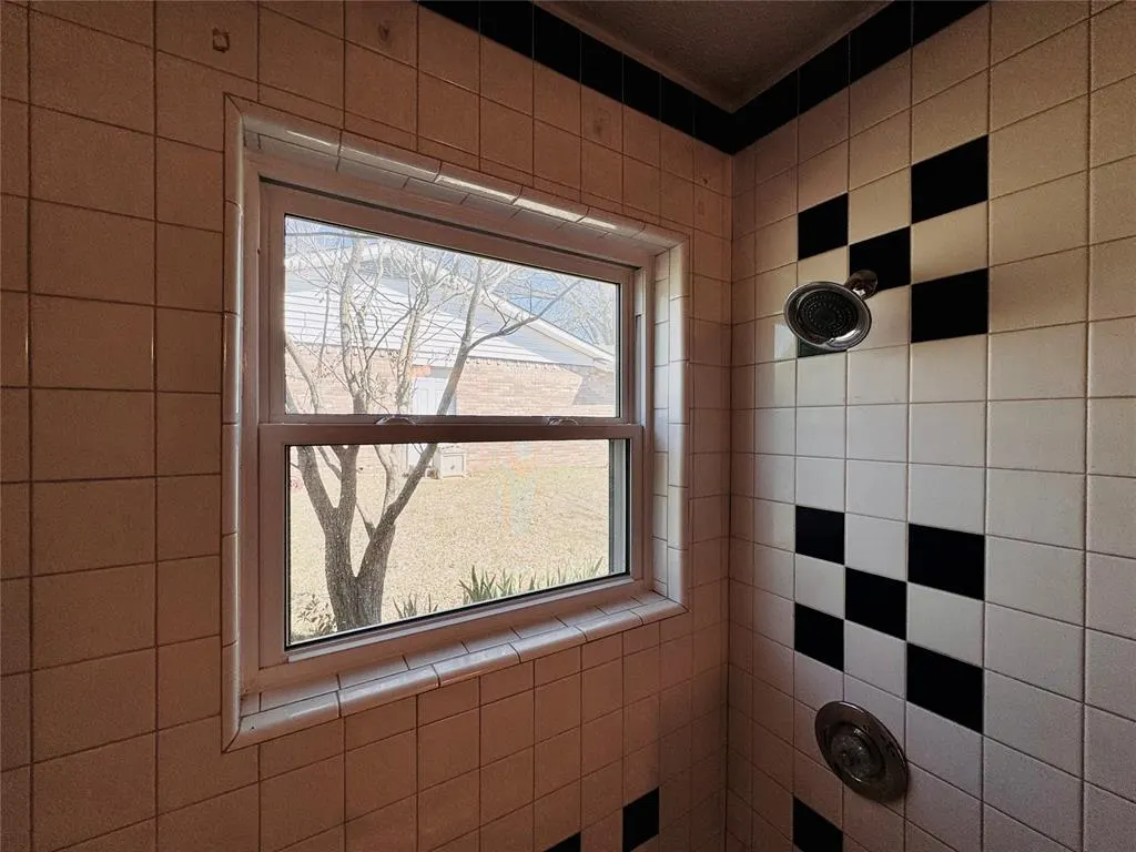 Photo 18 — 816 E Midland Street, Shawnee, OK 74804