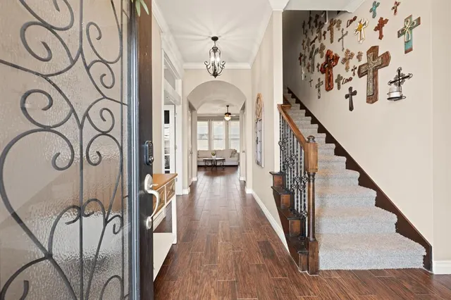 Photo 2 — 300 Sonora Lane, Norman, OK 73069