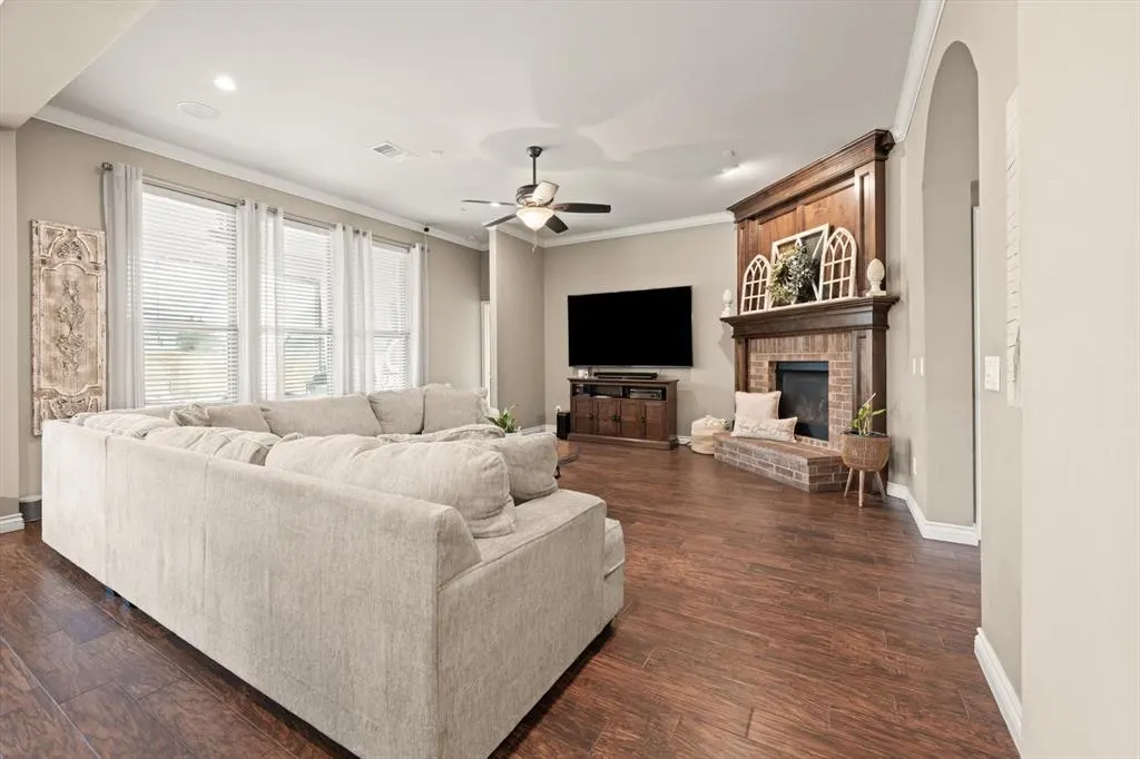 Photo 3 — 300 Sonora Lane, Norman, OK 73069