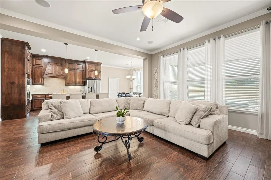 Photo 4 — 300 Sonora Lane, Norman, OK 73069