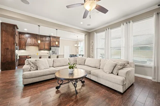 Photo 4 — 300 Sonora Lane, Norman, OK 73069