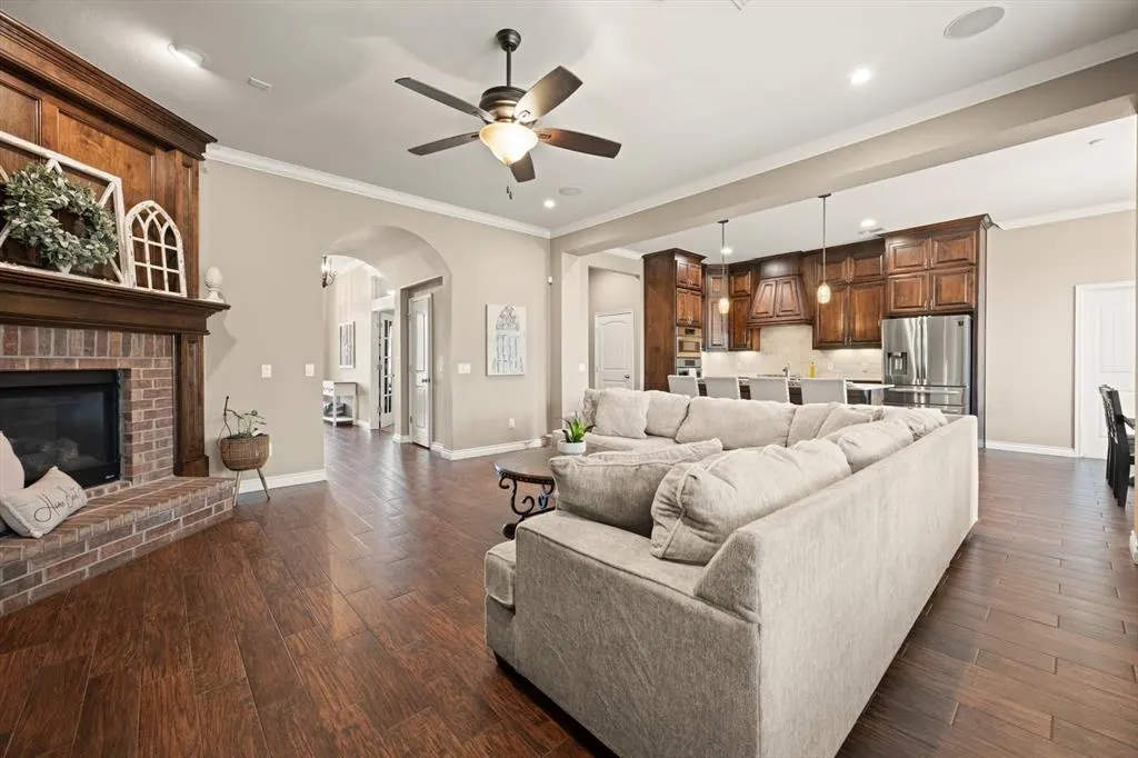 Photo 6 — 300 Sonora Lane, Norman, OK 73069