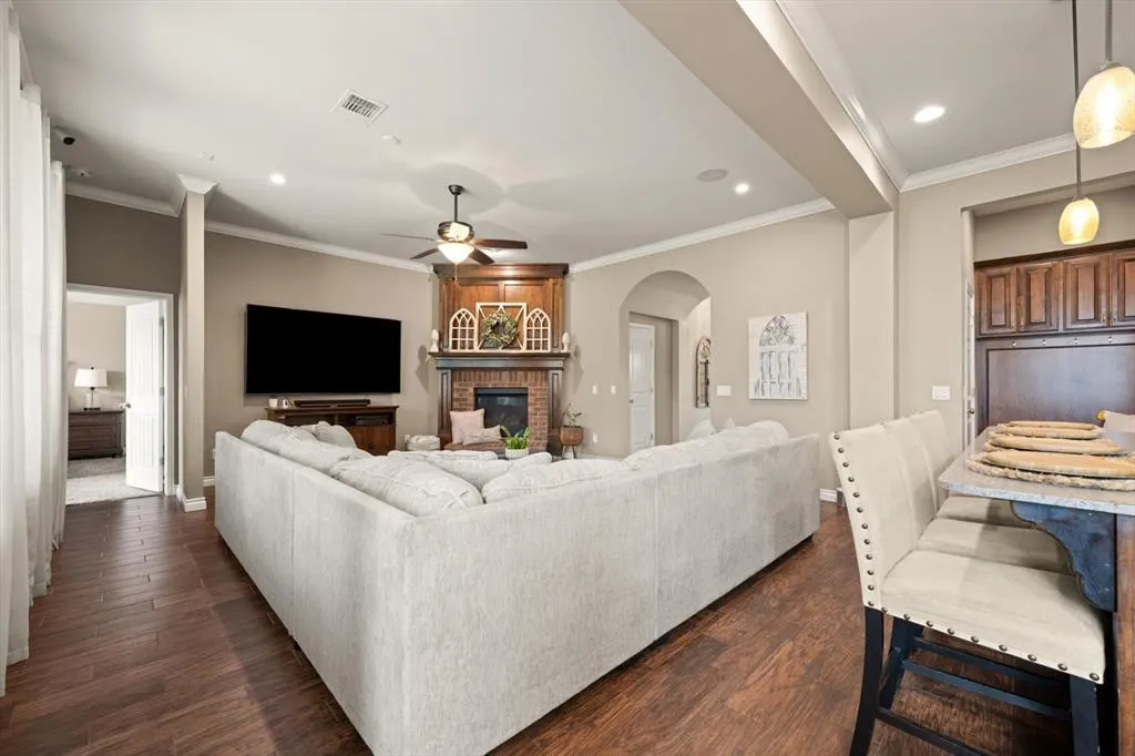 Photo 8 — 300 Sonora Lane, Norman, OK 73069