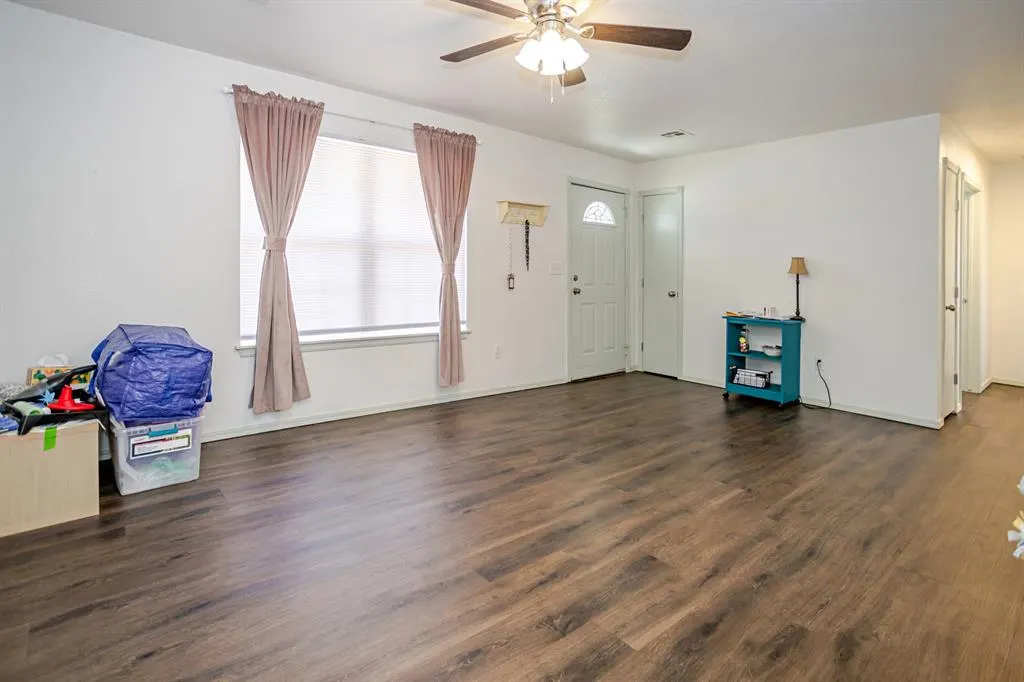 Photo 4 — 2008 N Ione Avenue, Shawnee, OK 74804