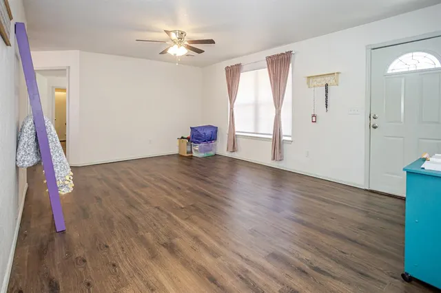 Photo 5 — 2008 N Ione Avenue, Shawnee, OK 74804