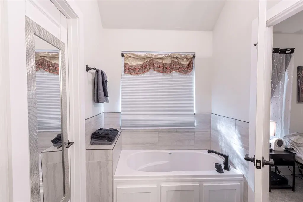 Photo 21 — 1208 Layla Lane, Blanchard, OK 73010