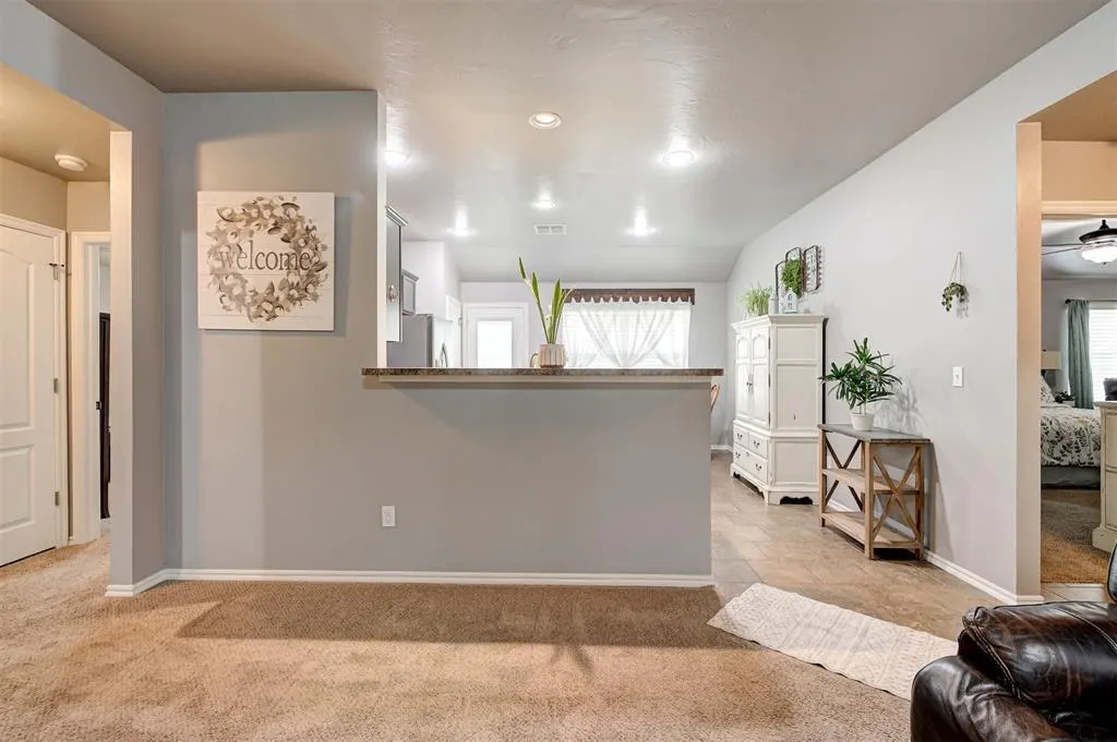 Photo 9 — 13208 Camden Drive, Piedmont, OK 73078