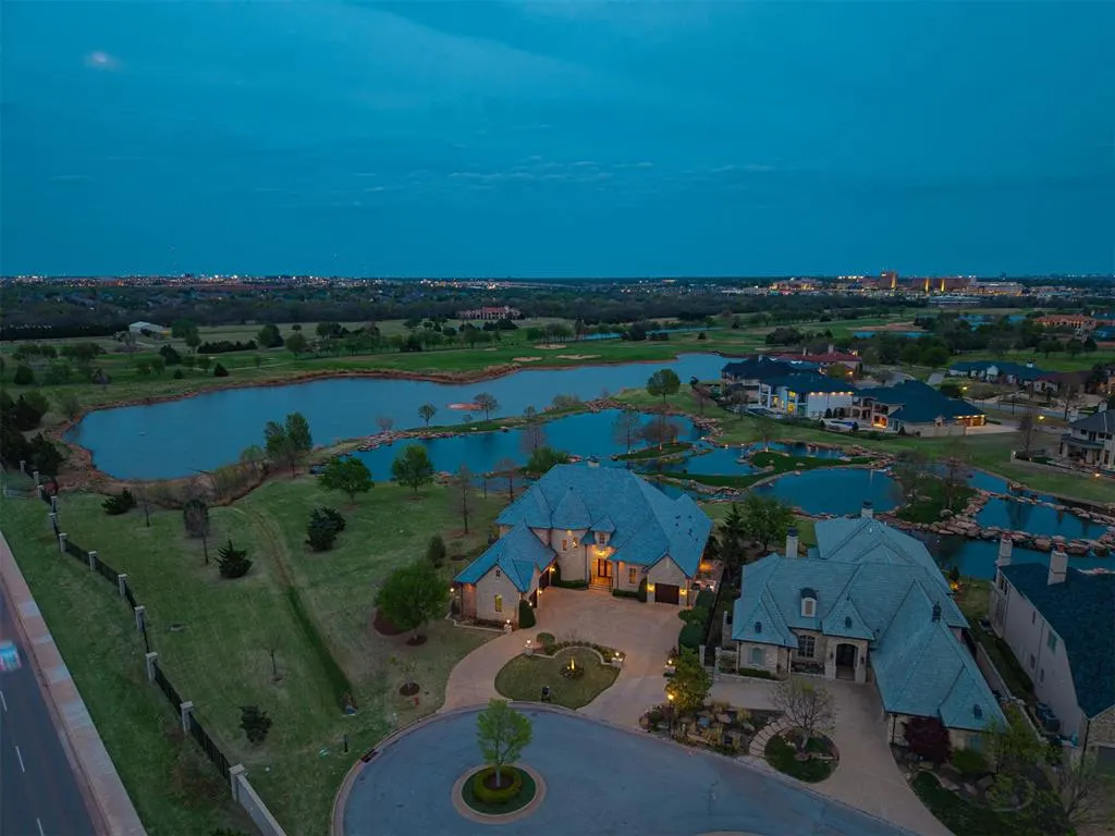 Photo 8 — 15016 Gaillardia Lane, Oklahoma City, OK 73142
