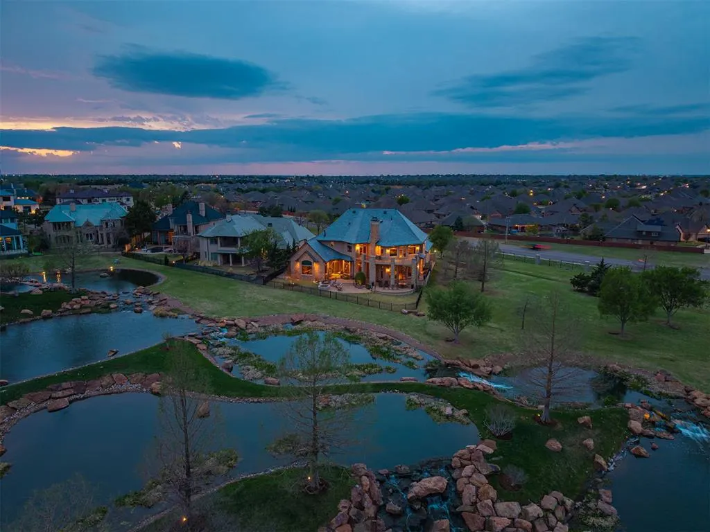 Photo 11 — 15016 Gaillardia Lane, Oklahoma City, OK 73142