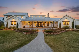 Sold home at 9441 Farmhouse Lane