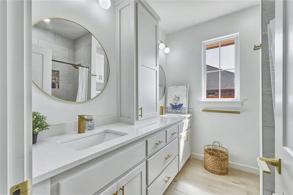 Photo 10 — 5488 NE Minnow Lane, Elgin, OK 73538