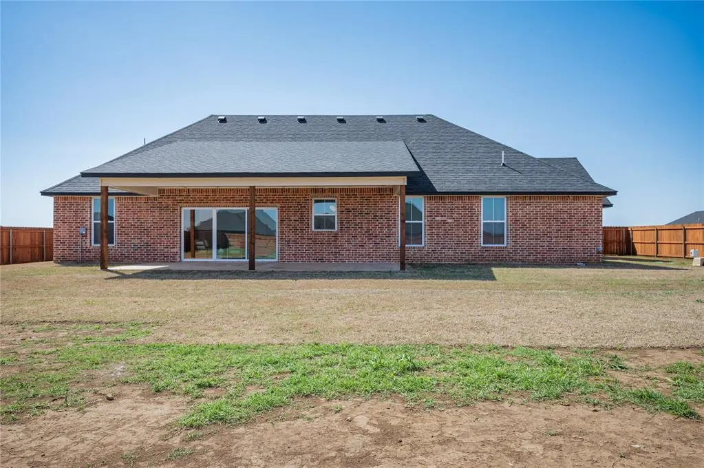 Photo 33 — 5488 NE Minnow Lane, Elgin, OK 73538