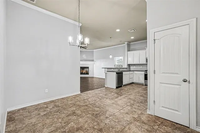 Photo 6 — 12704 NW 5th Street, Yukon, OK 73099