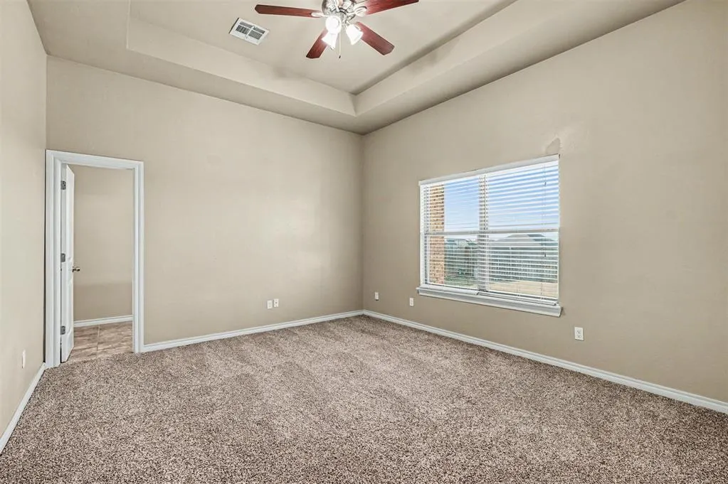 Photo 13 — 12704 NW 5th Street, Yukon, OK 73099
