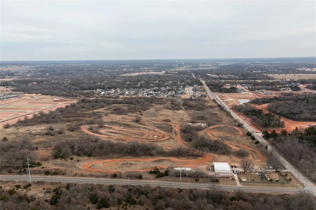 Photo 2 — 1300 N Air Depot Boulevard, Edmond, OK 73034