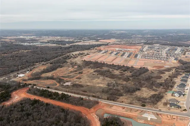 Photo 3 — 1300 N Air Depot Boulevard, Edmond, OK 73034
