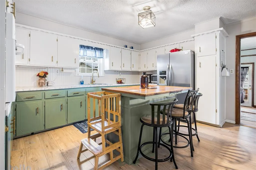 Photo 8 — 821 N Elm, Stratford, OK 74872