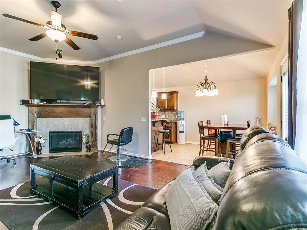 Photo 9 — 12313 Edison Drive, Oklahoma City, OK 73120
