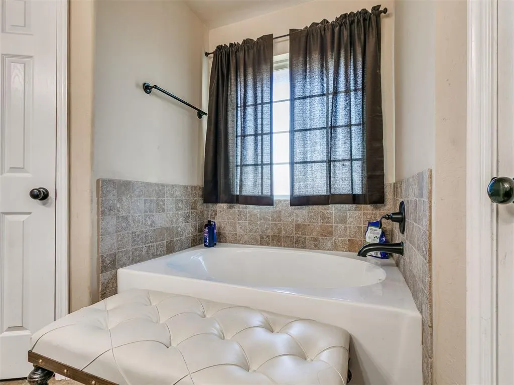 Photo 24 — 12313 Edison Drive, Oklahoma City, OK 73120