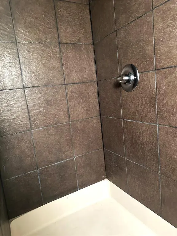 Photo 35 — 105 Gardenwood Drive, Holdenville, OK 74848