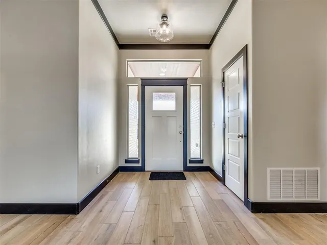 Photo 8 — 1525 NW 17th Place, Newcastle, OK 73065