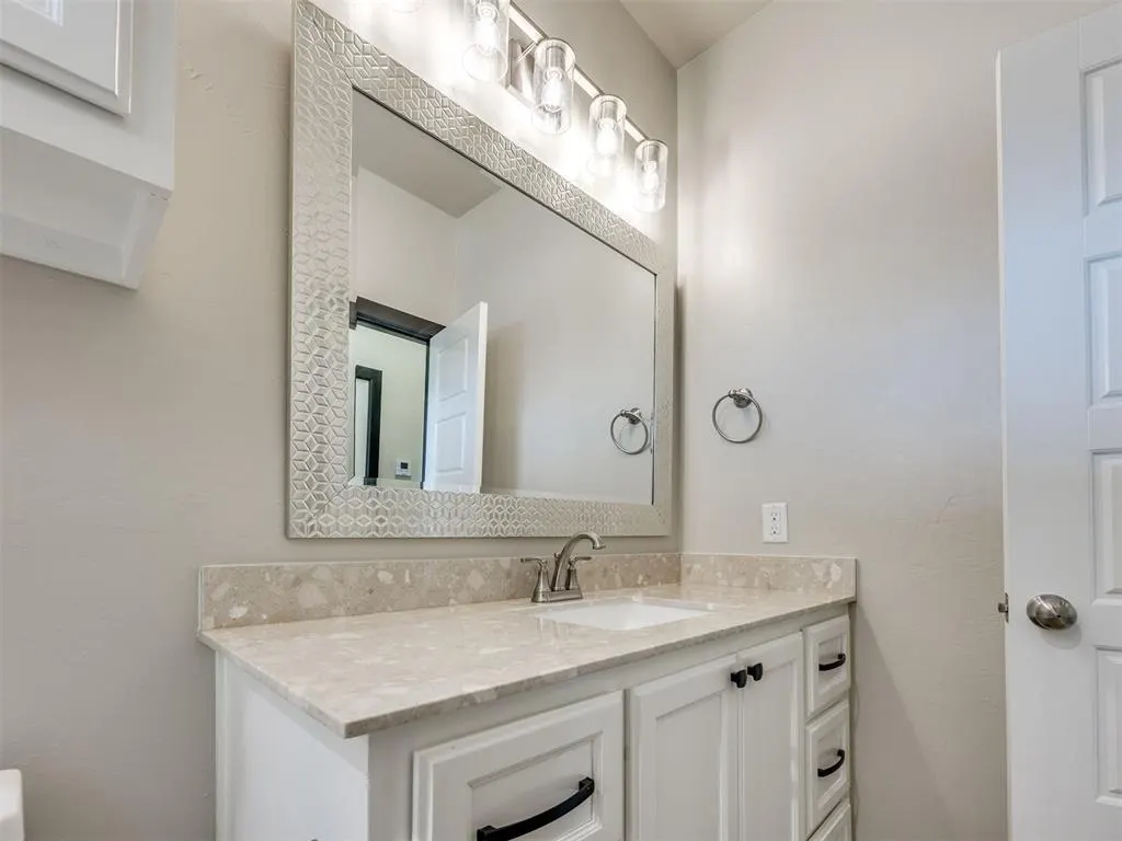 Photo 11 — 1525 NW 17th Place, Newcastle, OK 73065