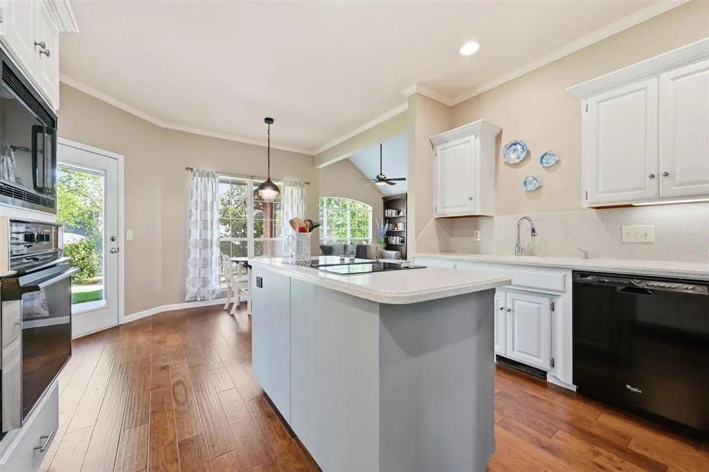 Photo 4 — 1421 Smiling Hill Boulevard, Edmond, OK 73013