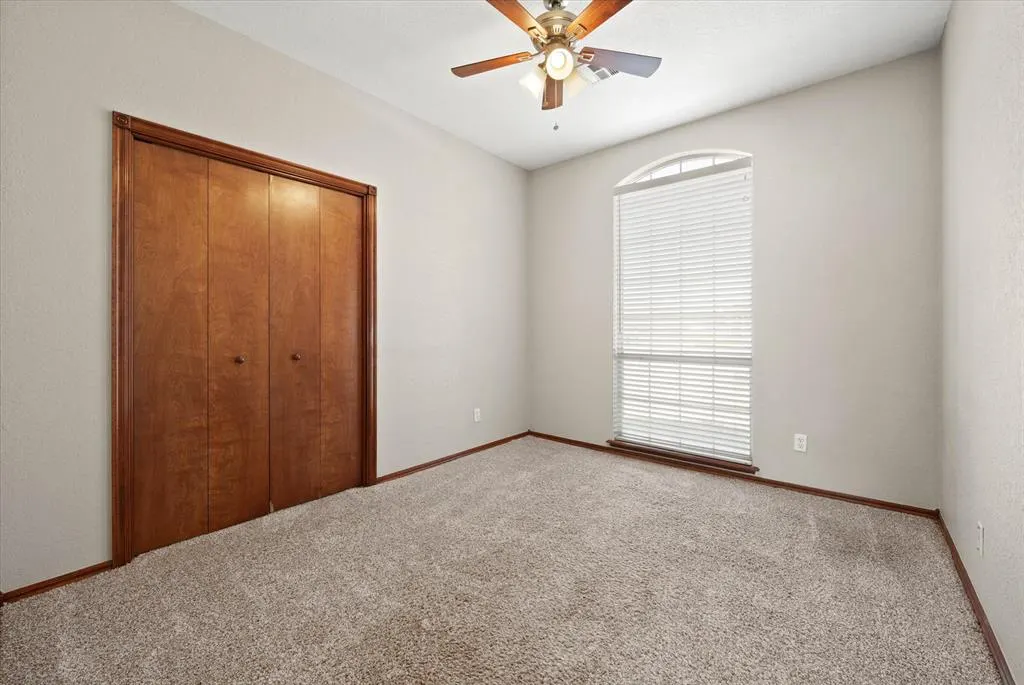 Photo 37 — 5904 SE 10th Street, Oklahoma City, OK 73110