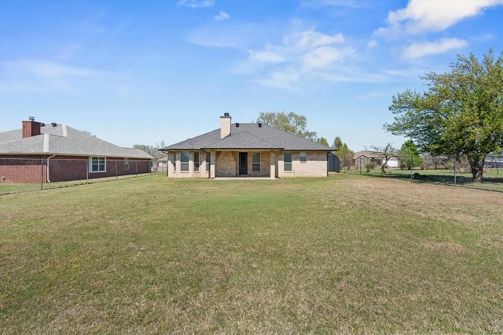 Photo 44 — 5904 SE 10th Street, Oklahoma City, OK 73110