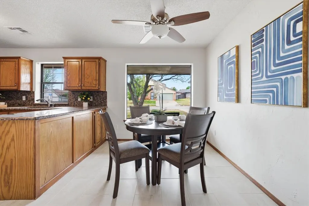 Photo 8 — 1100 David Road, Moore, OK 73160