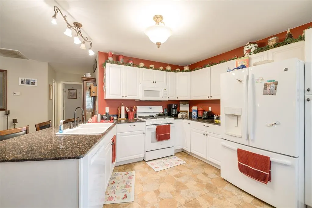 Photo 10 — 501 NW 7th Street, Checotah, OK 74426