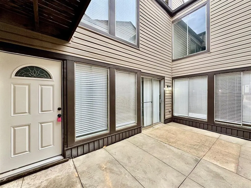 Photo 2 — 1820 Three Stars Road, Edmond, OK 73034