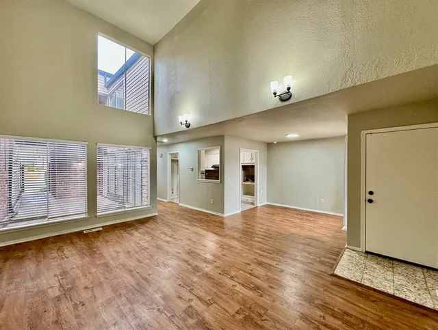 Photo 6 — 1820 Three Stars Road, Edmond, OK 73034