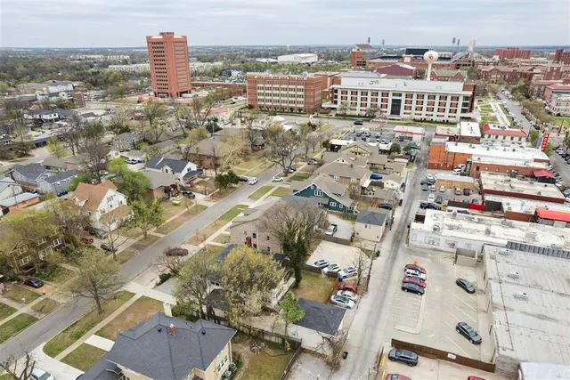 Photo 2 — 740 Deans Row Avenue, Norman, OK 73069