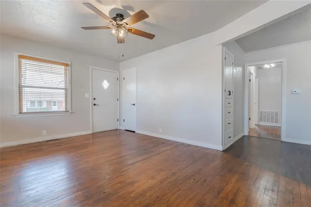 Photo 5 — 712 Santa Fe Drive, Clinton, OK 73601