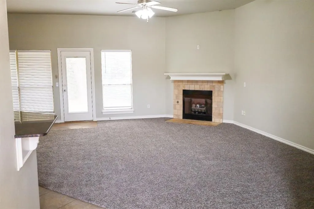 Photo 2 — 2704 NE 129th Street, Edmond, OK 73013