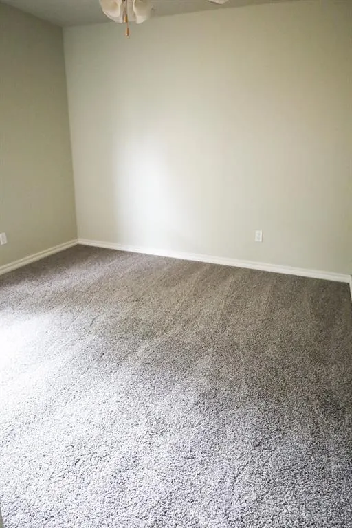 Photo 14 — 2704 NE 129th Street, Edmond, OK 73013
