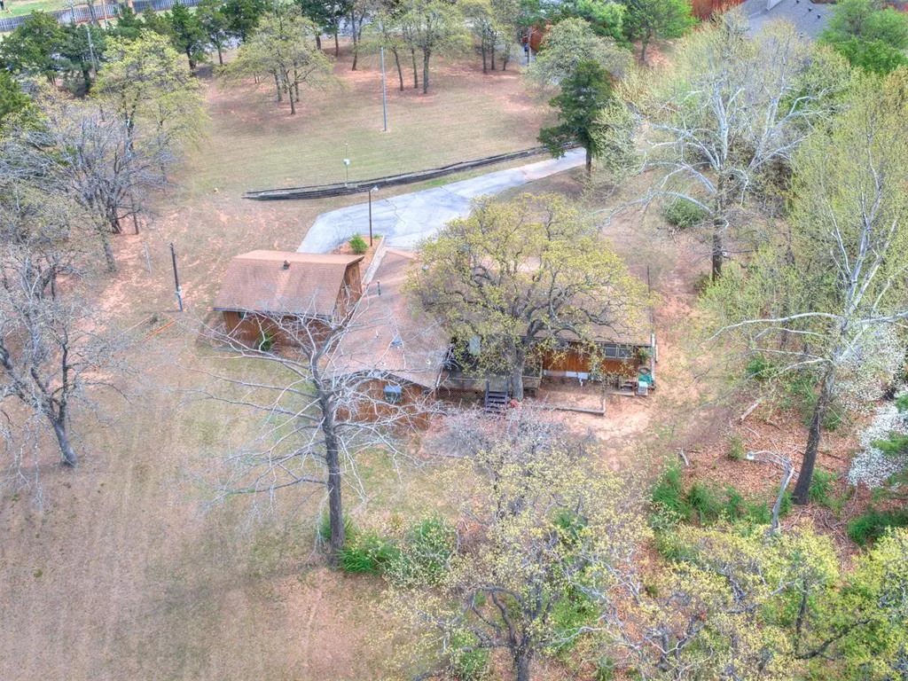 Photo 10 — 3413 S Coltrane Road, Edmond, OK 73013