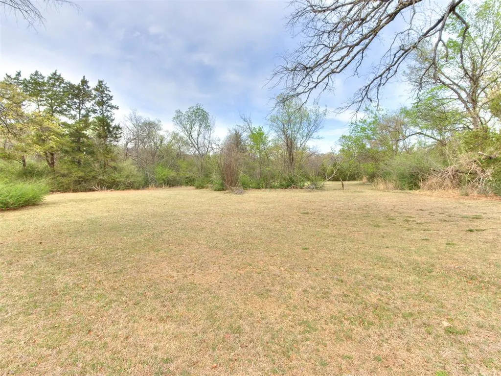 Photo 11 — 3413 S Coltrane Road, Edmond, OK 73013
