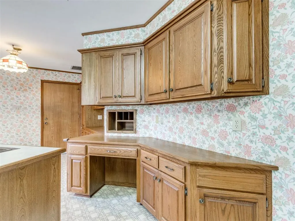 Photo 24 — 3413 S Coltrane Road, Edmond, OK 73013