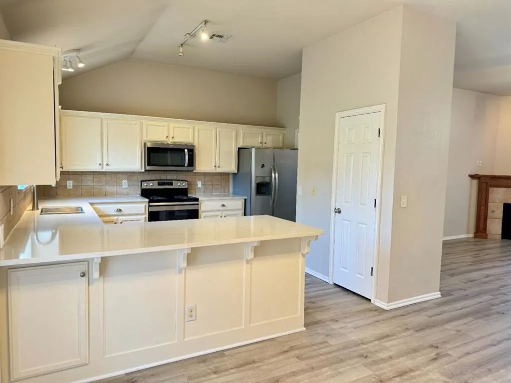 Photo 5 — 1920 NW 173rd Street, Edmond, OK 73012