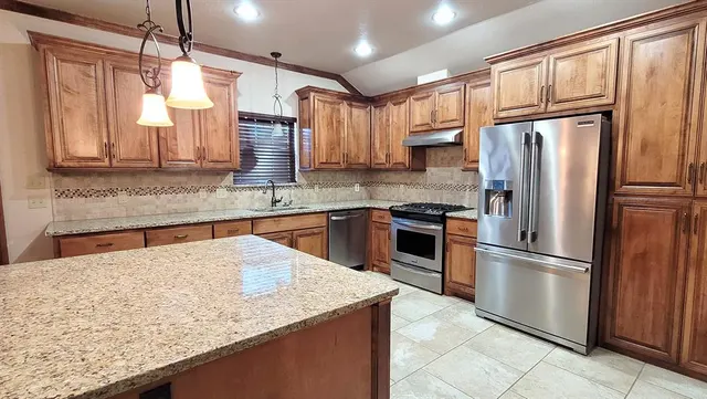 Photo 7 — 10761 214th Street, Blanchard, OK 73010