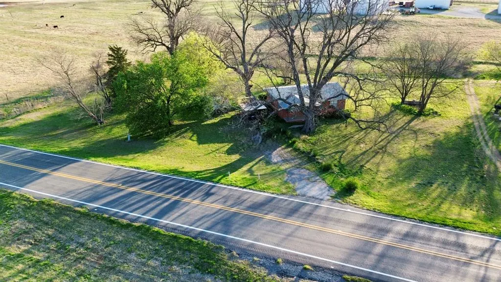 Front exterior — 10110 State Highway 74, Maysville, OK 73057