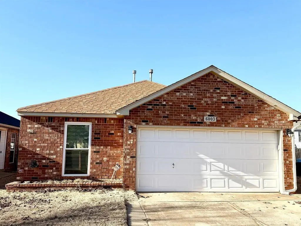 Front exterior — 6003 Fox Run Way, Oklahoma City, OK 73142