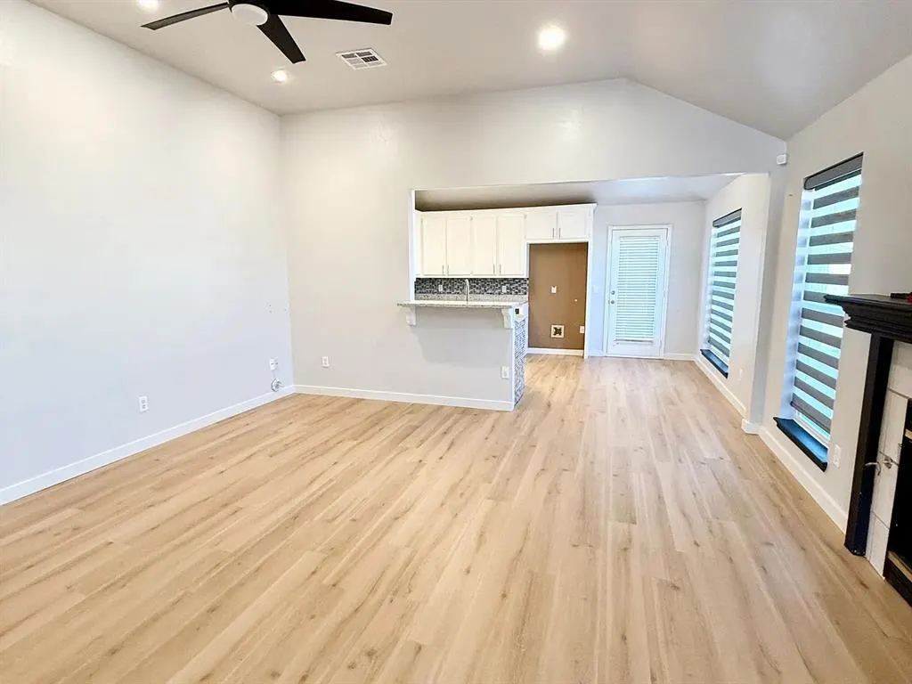 Photo 5 — 6003 Fox Run Way, Oklahoma City, OK 73142