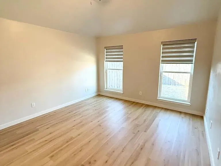 Photo 13 — 6003 Fox Run Way, Oklahoma City, OK 73142